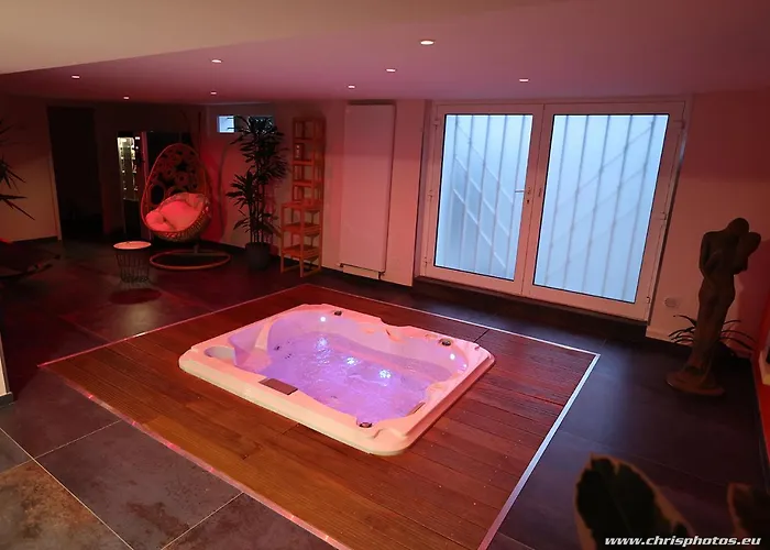 Bed & Breakfast Ds Plaisir Avec Sauna, Jacuzzi A